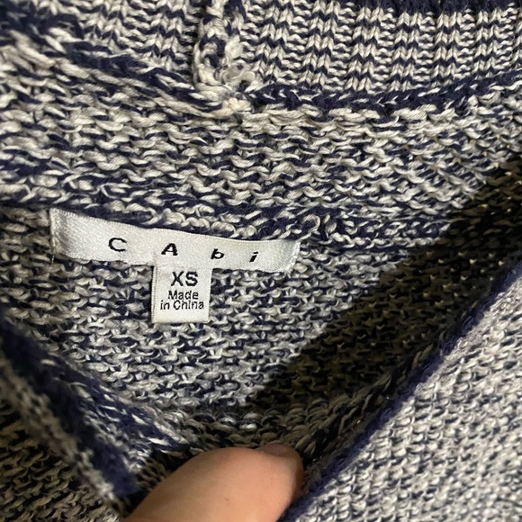 cabi Elsa Pullover Sweater Womens XS Blue Cable Knit Crew High-96 - Picture 2 of 7